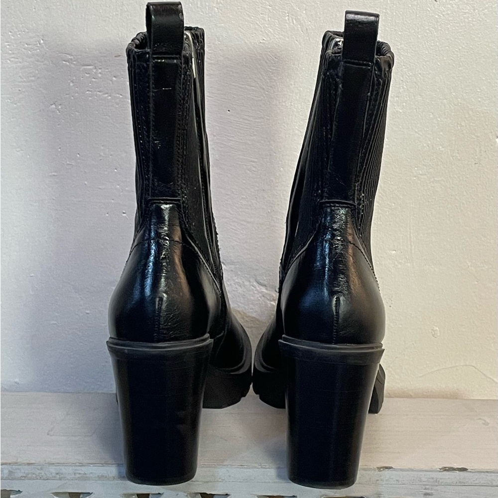 #0105 NWOT-dolce vita Rugged black elastic top side zip moto boot 3.5 heel-7.5 - Picture 5 of 9